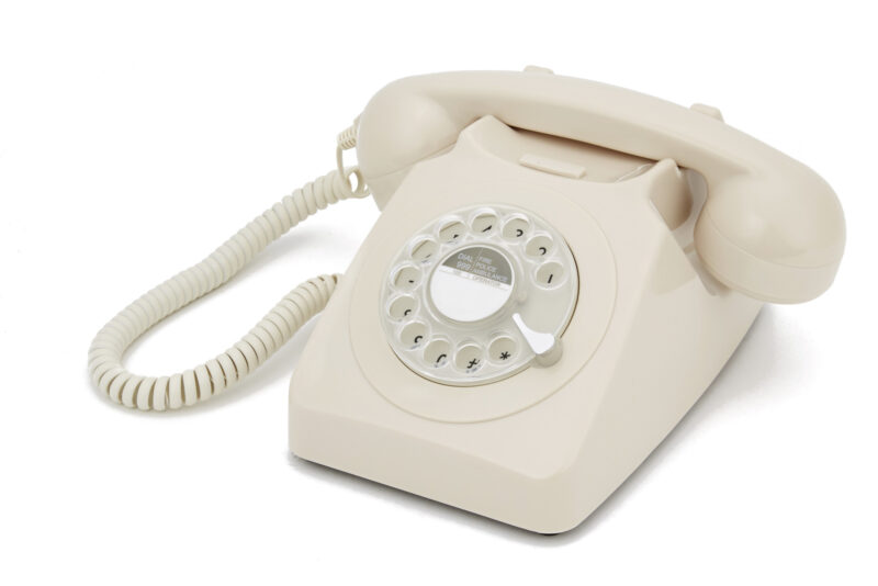 RS1030_Telephone-746-Rotary-Ivory-Front-copy-lpr