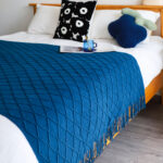 2-SOGA Royal Blue Diamond Pattern Knitted Throw Blanket Warm Cozy Woven Cover Couch Bed Sofa Home Decor with Tassels