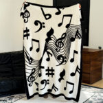 6-SOGA 130x160cm Throw Blanket Black and White Musical Note Half Fleece Soft Cozy for Music Lovers Stylish