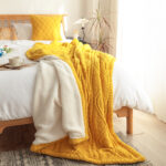 2-SOGA 200X230cm Throw Blanket Yellow and White Chenille Fleece Knitted Fabric on One Side Soft Suede