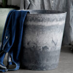 5-SOGA 27cm Weathered Grey Round Resin Plant Flower Pot in Cement Pattern Planter Cachepot for Indoor Home Office