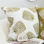 7-SOGA 50cm Throw Pillow White with Olive Green Autumn Harvest Pumpkin Print Home Decor