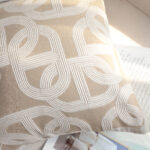7-SOGA 50cm Throw Pillow Beige Interlocking Geometric Pattern Modern Accent for Home D?cor