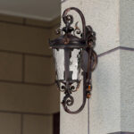 2-Vintage Lantern 2X 70cm Aluminum & Glass Wall Light Classic Lantern Design Elegant Outdoor Antique Inspired Wall Lamp