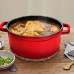 2-SOGA Cast Iron Enamel 24cm Porcelain Stewpot Casserole Stew Cooking Pot With Lid 3.6L Red