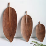 7-SOGA Set of 2 Walnut Leaf Shape Wooden Tray Food Charcuterie Serving Board Paddle Centerpiece Home Decor