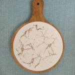 5-SOGA 30cm White Circle Wooden Serving Tray Slate Steak Serving Platter Chopping Board Paddle Home Decor