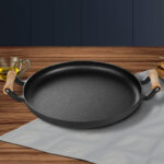 3-SOGA 31cm Cast Iron Frying Pan Skillet Steak Sizzle Fry Platter With Wooden Handle No Lid