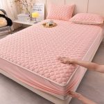 3-SOGA Pink 183cm Wide Mattress Cover Thick Quilted Fleece Stretchable Clover Design Bed Spread Sheet Protector with Pillow Covers
