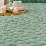4-SOGA 2X Green 153cm Wide Mattress Cover Thick Quilted Fleece Stretchable Clover Design Bed Spread Sheet Protector with Pillow Covers