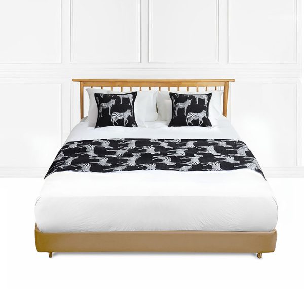 1-SOGA 1.5m Bed Light Luxury Black Zebra Vintage Bed Scarf Runner Bedding Tail Pad Flag For Home Hotel Set of 3