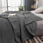 5-SOGA 2X GreyThrow Blanket Warm Cozy Striped Pattern Thin Flannel Coverlet Fleece Bed Sofa Comforter