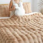 2-SOGA 160X200cm Throw Blanket Coffee Double Layer Rabbit Fur Cozy Comfort with Stylish Decor