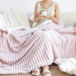 3-SOGA 150x200cm Throw Blanket Bean Paste Pink Premium Milk Velvet Luxuriously Soft Cozy Bedding