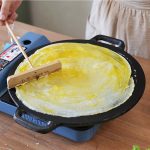 4-SOGA Electric Smart Induction Cooktop and 34cm Cast Iron Induction Crepe Pan Baking Cookware