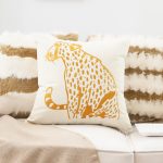 5-SOGA 45cm Throw Pillow White Light Luxury with Golden Leopard Design Decorative Square Cushion Home Decor