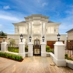 5-Vintage Lantern 2X 62cm Wall Light Elegant Aluminum & Glass Design Classic Outdoor Lighting Rustic Vintage Style