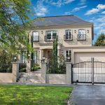 8-Vintage Lamp 2X 72cm Lantern Stand Elegant Aluminum & Glass Outdoor Light Antique Style Exterior Fixture