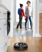 iRobot Roomba i7+ Robot Vacuum